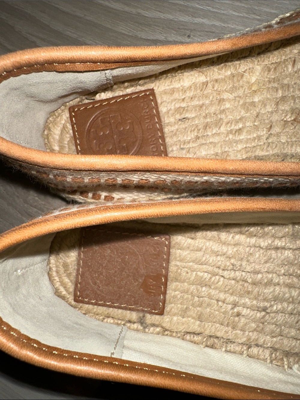 Tory Burch Cream and Tan Woven Espadrille Flats women size 6 - Picture 3 of 6